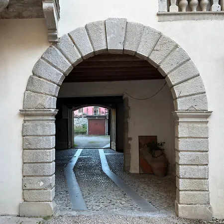 Cividale Centro - Historic & Free Parking Apartment