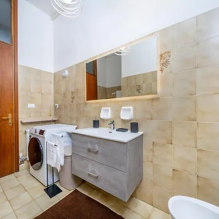 Cividale Centro - Historic & Free Parking Apartment