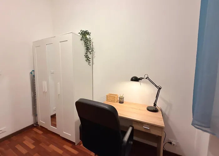 Historic Downtown 2 Bedrooms & Private Parking