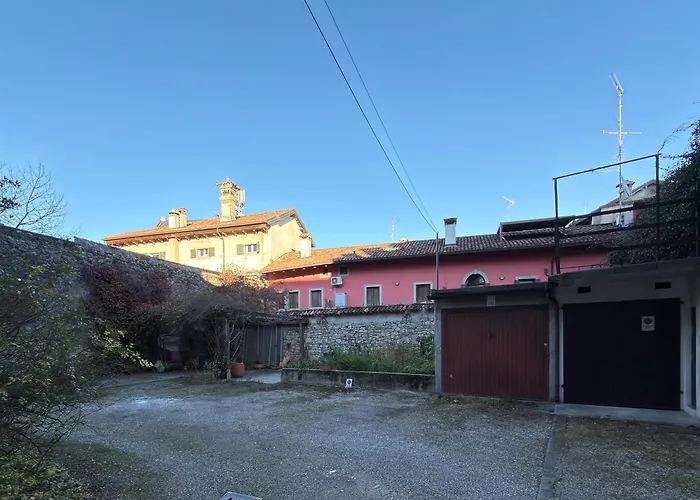 Historic Downtown 2 Bedrooms & Private Parking Cividale del Friuli
